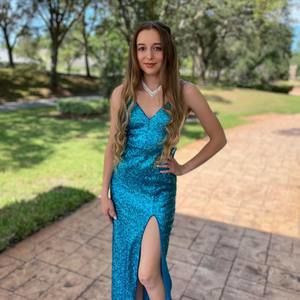 Meet your Posher, Zoe